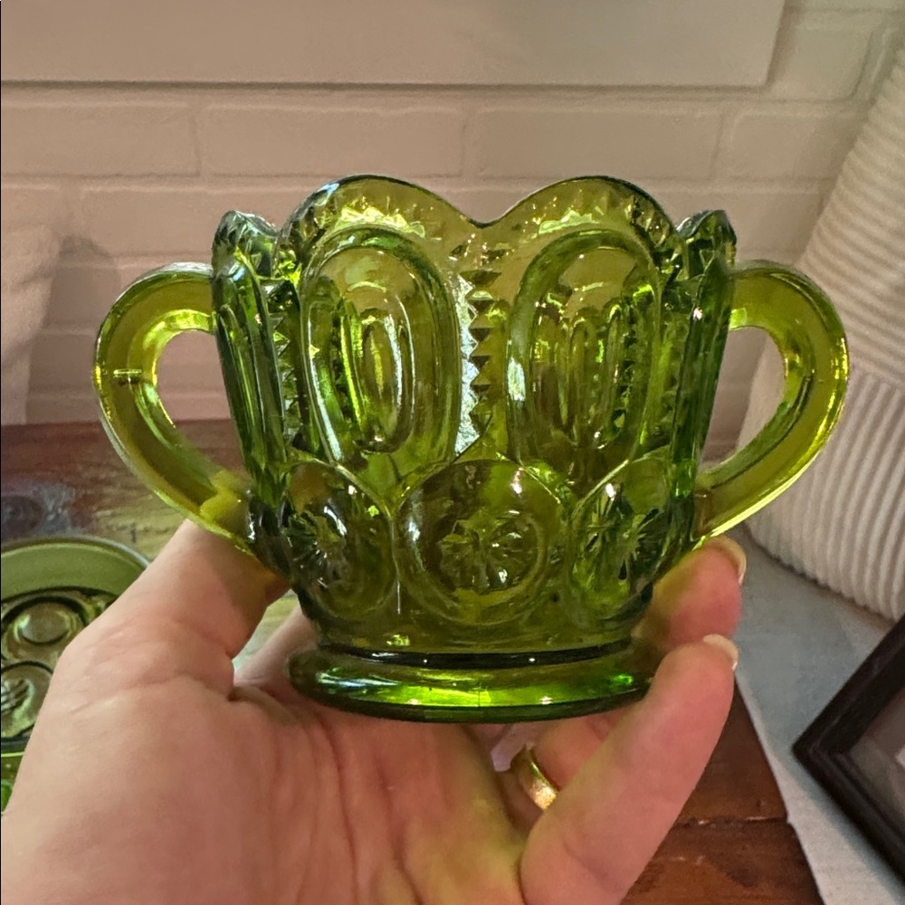 LE Smith Small Canister and Sugar Dish - Picture 4 of 7